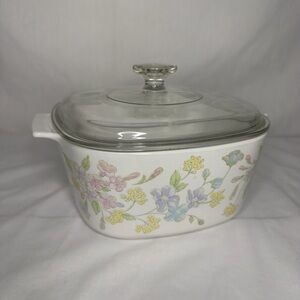 Corningware Floral Casserole Dish with Glass Lid